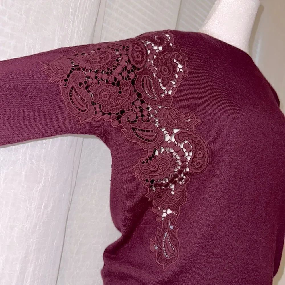 Ted Baker 3 M Tae Burgundy Scoop Neck Merino Wool Shoulder Lace KnitโSweater - Picture 10 of 15